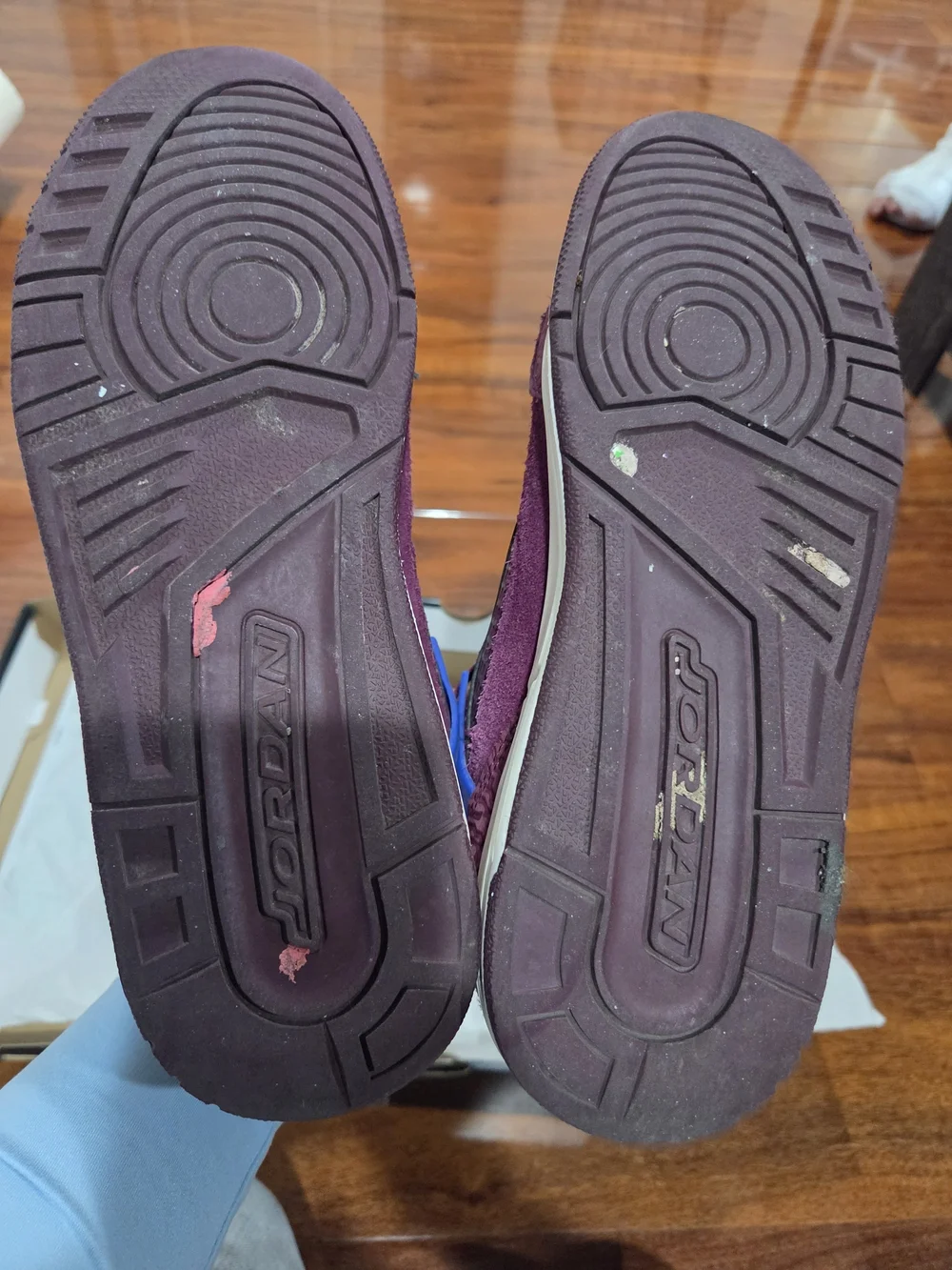 Jordan Kids Burgundy and Blue Low-Top Sneakers